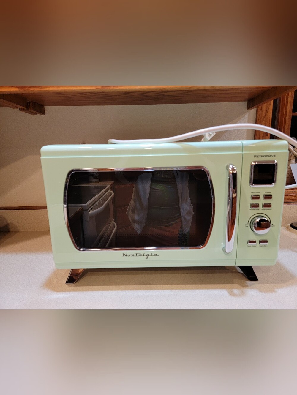 NOSTALGIA RETROWAVE MICROWAVE